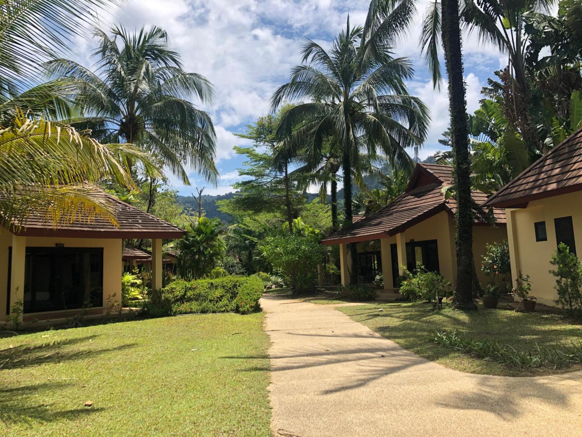 Nang Thong Beach Resort Khao Lak Exterior photo