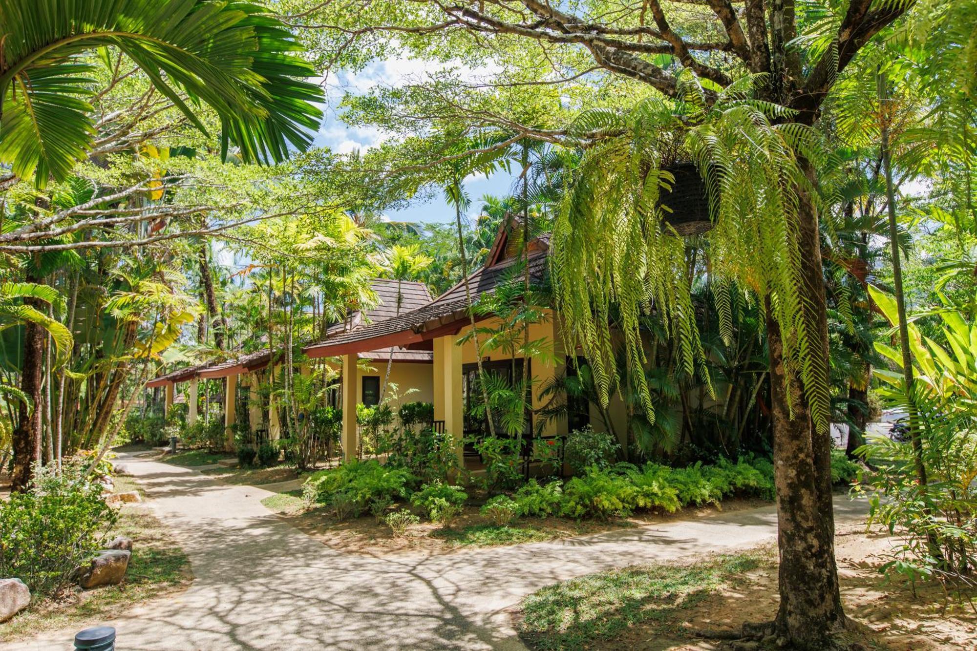 Nang Thong Beach Resort Khao Lak Exterior photo