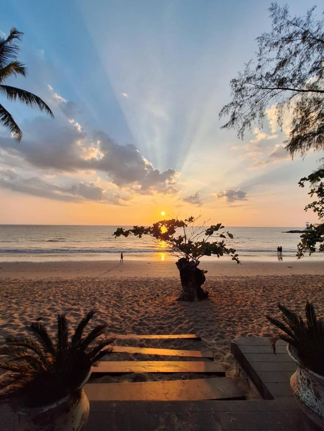 Nang Thong Beach Resort Khao Lak Exterior photo